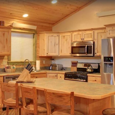 Fox Den Lodge West Yellowstone Dış mekan fotoğraf
